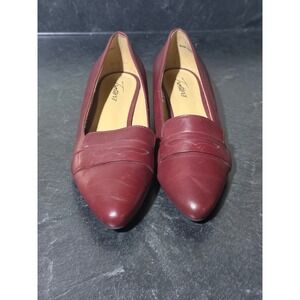 Trotters Womens Burgundy Leather Penny Loafer Block Heel Pumps Size 8.5M Capsule